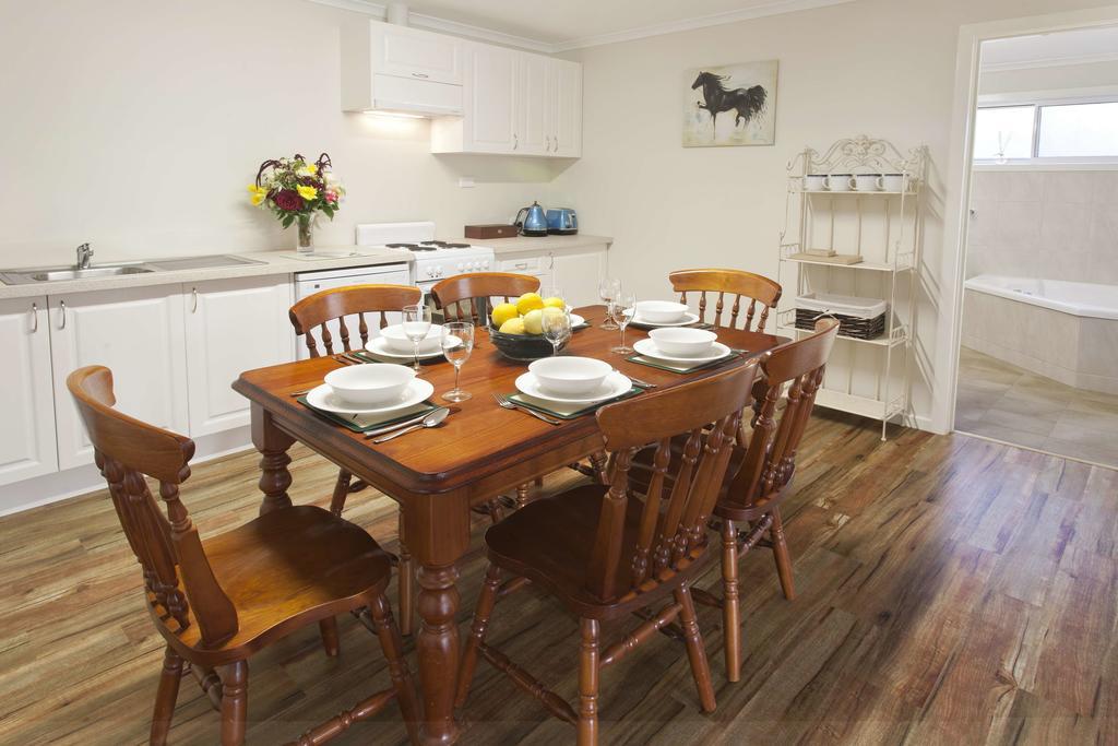 Brookfield Guest House Myrrhee ภายนอก รูปภาพ
